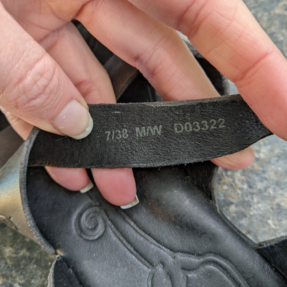 Born leather Gray wedge sandals size 7 - Picture 6 of 7
